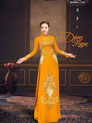 1693392059 vai ao dai du tiec sang trong (29)